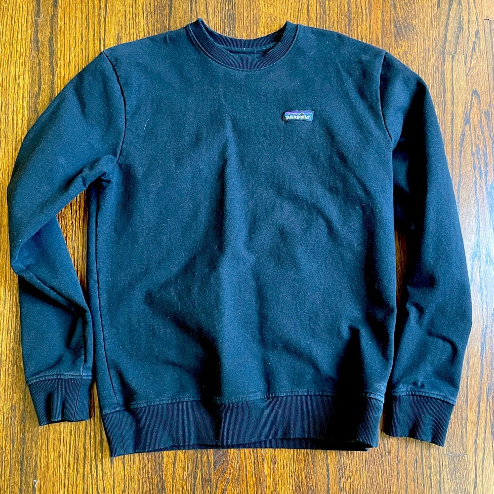 Men’s Black Patagonia Crewneck